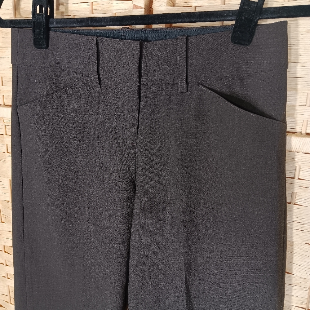 Express The Editor Rayon Blend Cropped Culottes Bermuda Shorts Trousers 0 Xs EUC - Picture 2 of 9